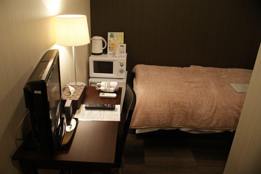 Hotel Livemax Budget ShinОсака Экстерьер фото